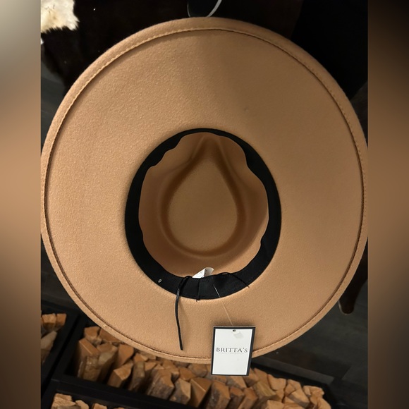 Women Wide Brim Hat Western Cowgirl With Lace Design - Picture 4 of 4